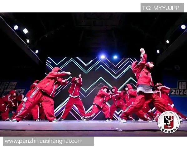 深圳街舞队的热情节奏与文化碰撞探索街舞的魅力与未来发展 深圳街舞队的热情节奏与文化碰撞探索街舞的魅力与未来发展